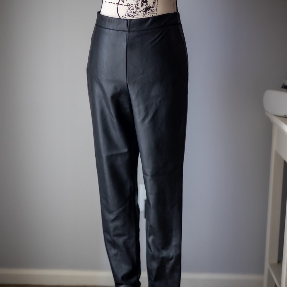 EXPRESS FAUX LEATHER LEGGINGS